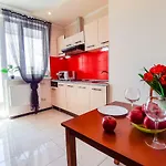 Daire Квартира З Балконом Близько До Центру