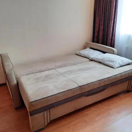 Квартира С Балконом В Новом Доме Рядом С Центром Apartment