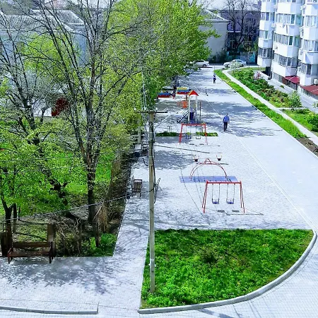 Квартира С Балконом В Новом Доме Рядом С Центром Apartment